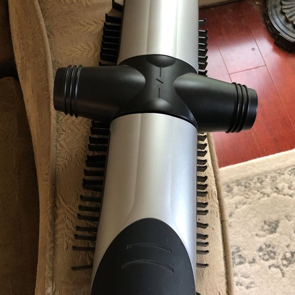 Sharper Image Motorized Tie Rack - Picture 3 of 5